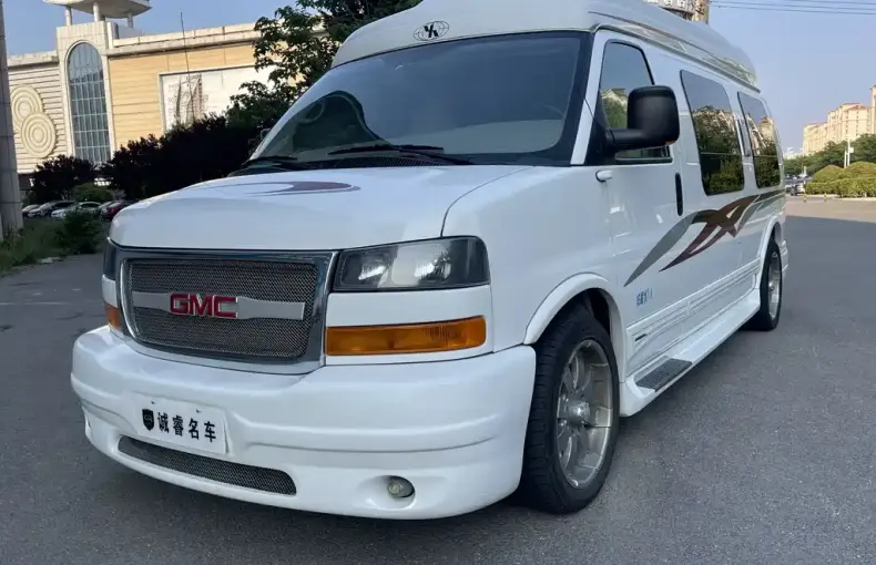 GMC Savana 2013 из Китая