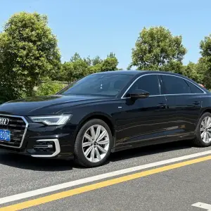 Audi A6L 2022 из Китая