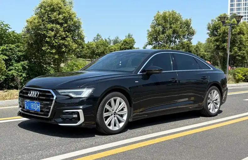 Audi A6L 2022 из Китая