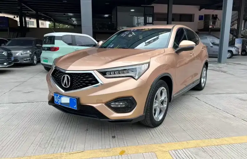 Acura CDX 2018 из Китая