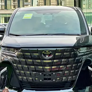 Toyota Alphard из Китая