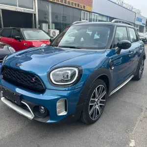 MINI Mini Countryman 2024 из Китая