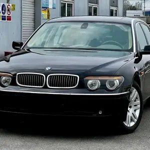 BMW 7 Series 2004 из Китая