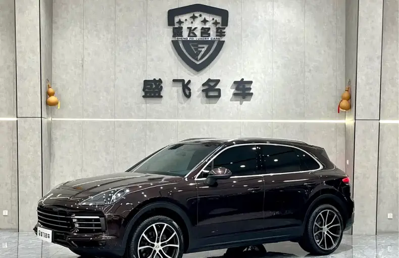 Porsche Cayenne 2018 из Китая