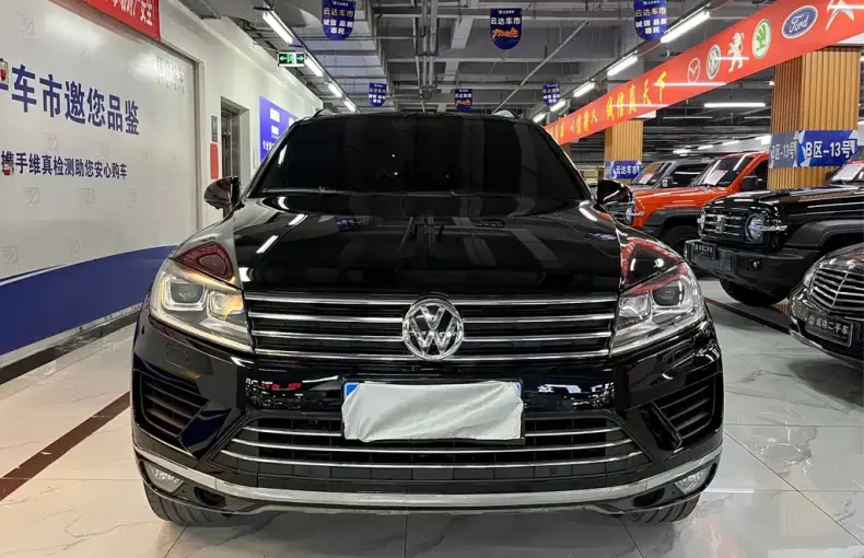 Volkswagen Touareg 2017 из Китая