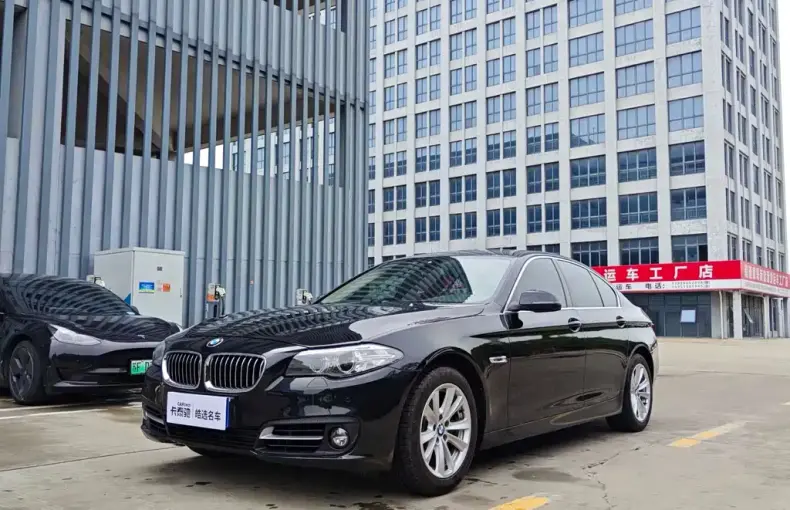 BMW 5 Series (Import) 2015 из Китая