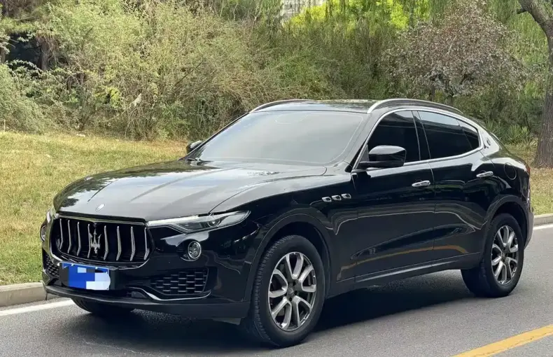 Maserati Levante 2018 из Китая