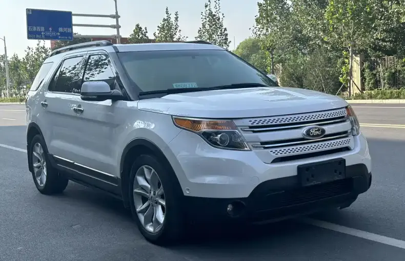 Ford Explorer (Import) 2014 из Китая