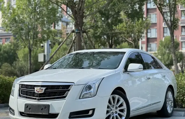 Cadillac XTS 2017 из Китая