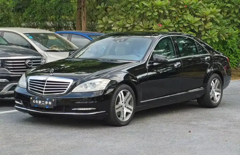 Mercedes-Benz S-Class 2010 из Китая