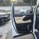 Toyota Alphard 2021 из Китая