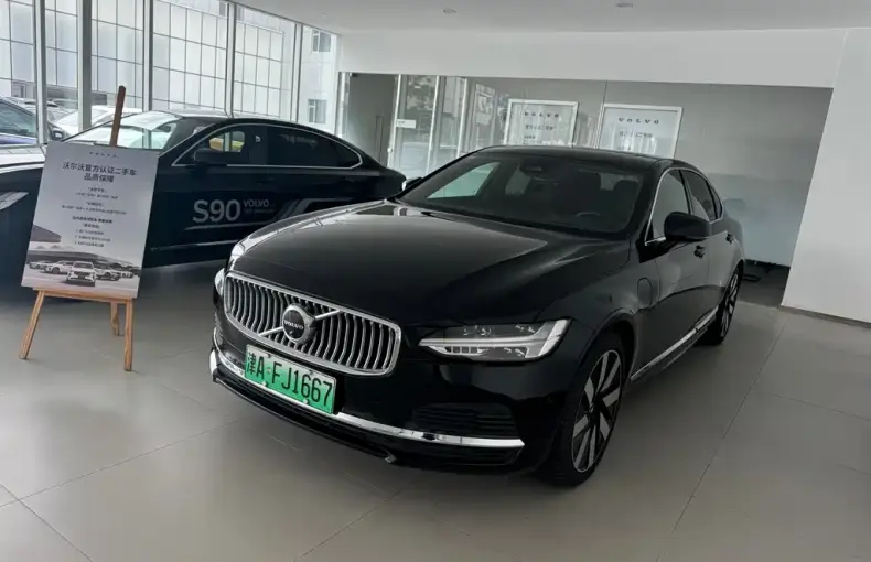 Volvo S90 PHEV 2024 из Китая