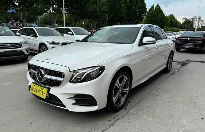 Mercedes-Benz E-Class 2016 из Китая