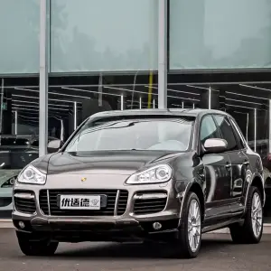 Porsche Cayenne 2010 из Китая