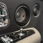 Rolls-Royce Cullinan из Китая