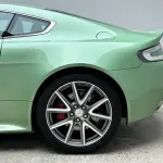 Aston Martin V8 Vantage 2014 436 л.с. из Китая