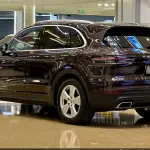 Porsche Cayenne Hybrid 2020 из Китая