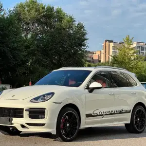 Porsche Cayenne 2011 из Китая