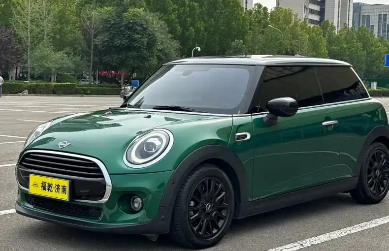 MINI Mini 2021 из Китая