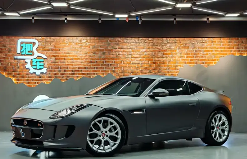 Jaguar F-TYPE 2015 из Китая