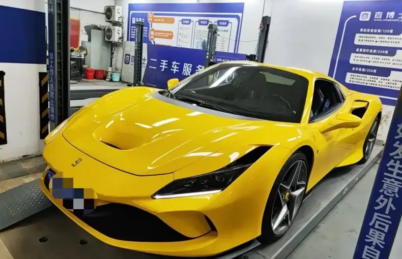 Ferrari F8 2021 из Китая