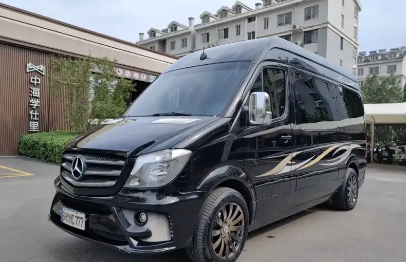 Mercedes-Benz Sprinter 2018 из Китая