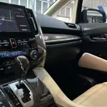 Toyota Vellfire 2023 из Китая
