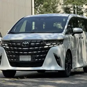 Toyota Alphard из Китая