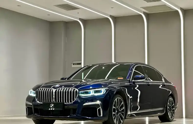 BMW 7 Series 2020 из Китая