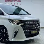 Toyota Alphard 2023 из Китая