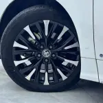 Toyota Alphard 2023 из Китая