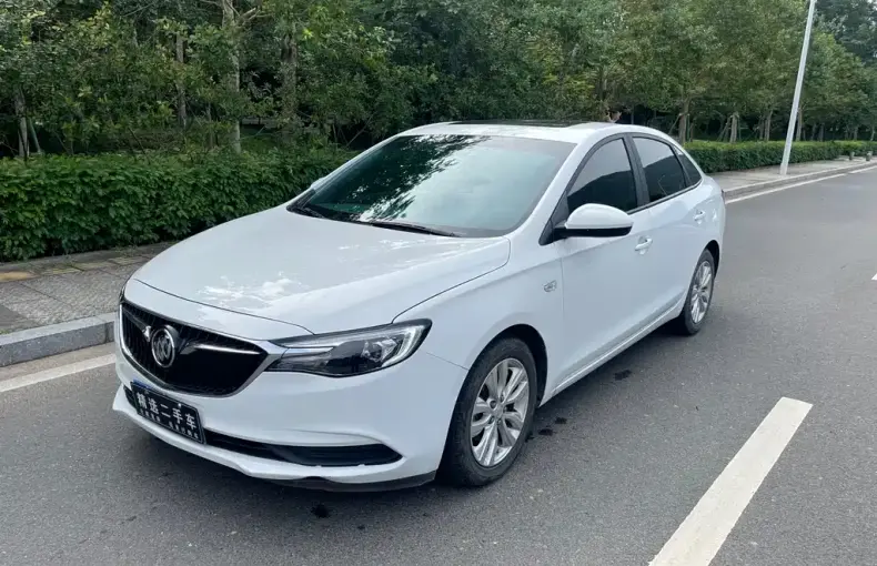 Buick Excelle 2022 из Китая