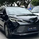 Toyota Sienna 2023 из Китая