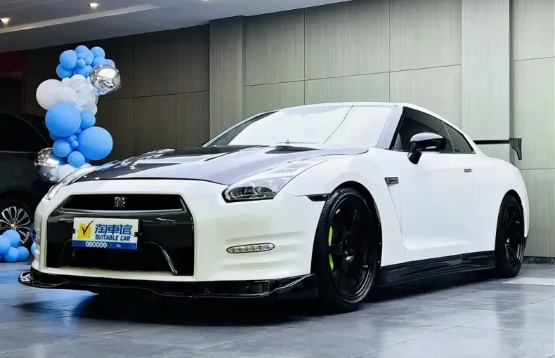 Nissan GT-R 2013 из Китая