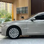 BMW 7 Series 2012 из Китая