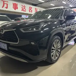 Toyota Highlander 2023 из Китая