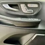 Mercedes-Benz V-Class 2023 из Китая