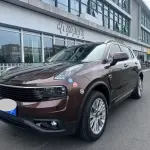 Lynk & Co 01 2018 из Китая
