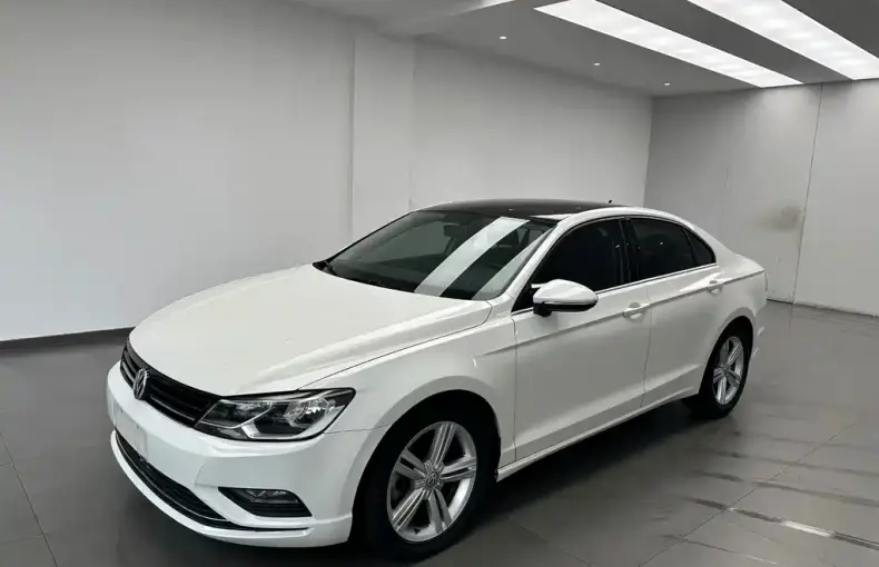 Volkswagen Lamando 2015 из Китая