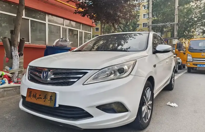 Changan Eado 2016 из Китая