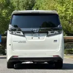 Toyota Vellfire 2023 из Китая