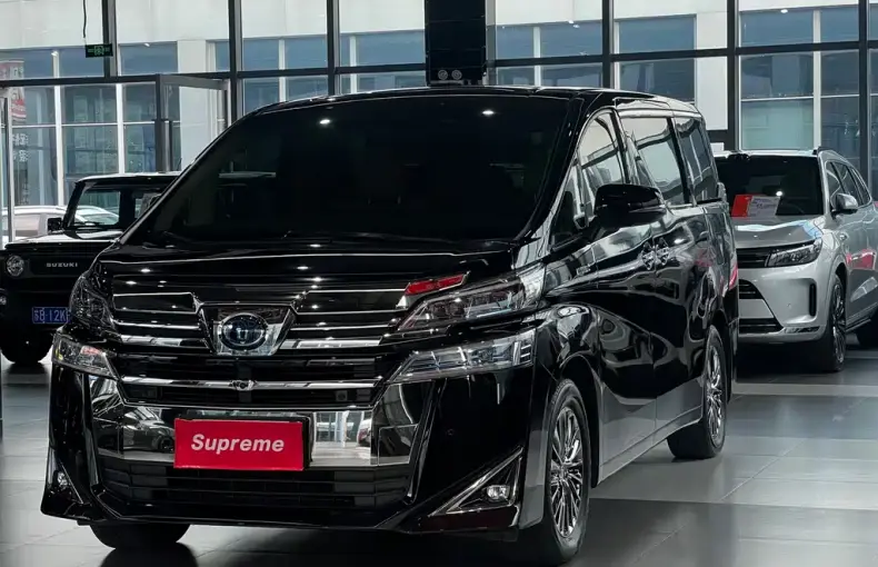 Toyota Vellfire 2021 из Китая