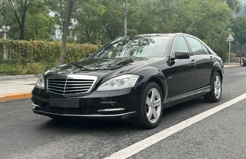 Mercedes-Benz S-Class 2013 из Китая
