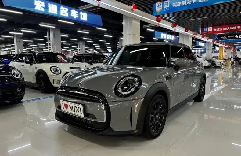 MINI Mini 2021 из Китая