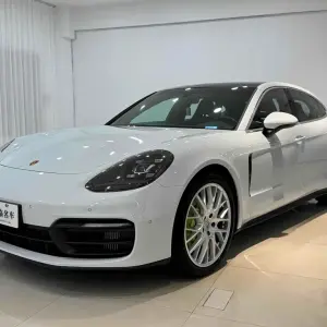 Porsche Panamera 2022 из Китая