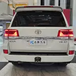 Toyota Land Cruiser 2020 лот 56408111 из Китая