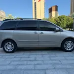 Toyota Sienna 2009 из Китая