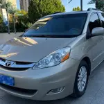 Toyota Sienna 2009 из Китая