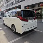 Toyota Alphard 2020 из Китая