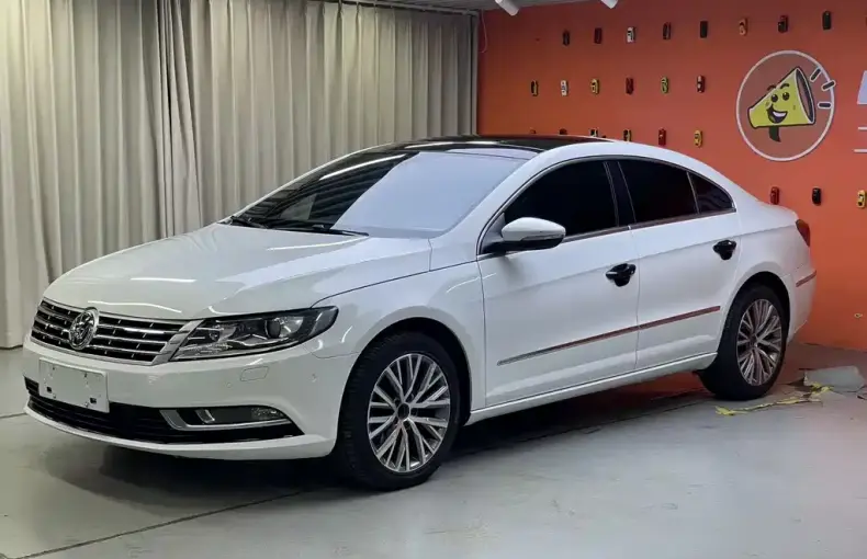 Volkswagen CC 2017 из Китая